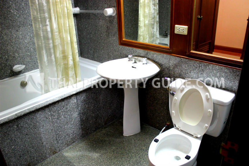Apartment in Sukhumvit 