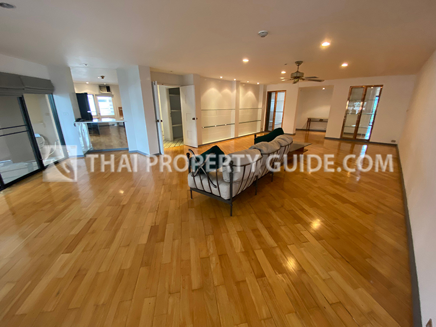 Apartment in Sukhumvit 