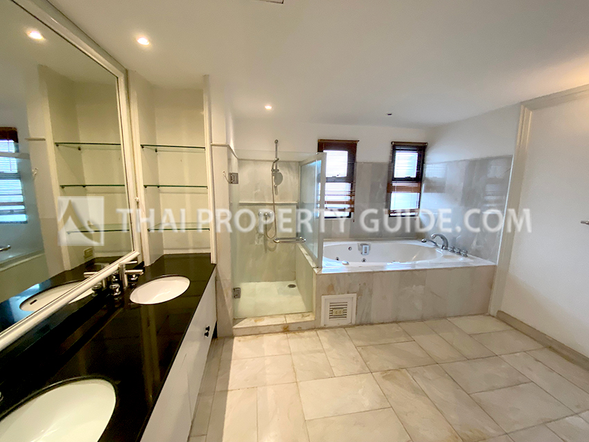 Apartment in Sukhumvit 