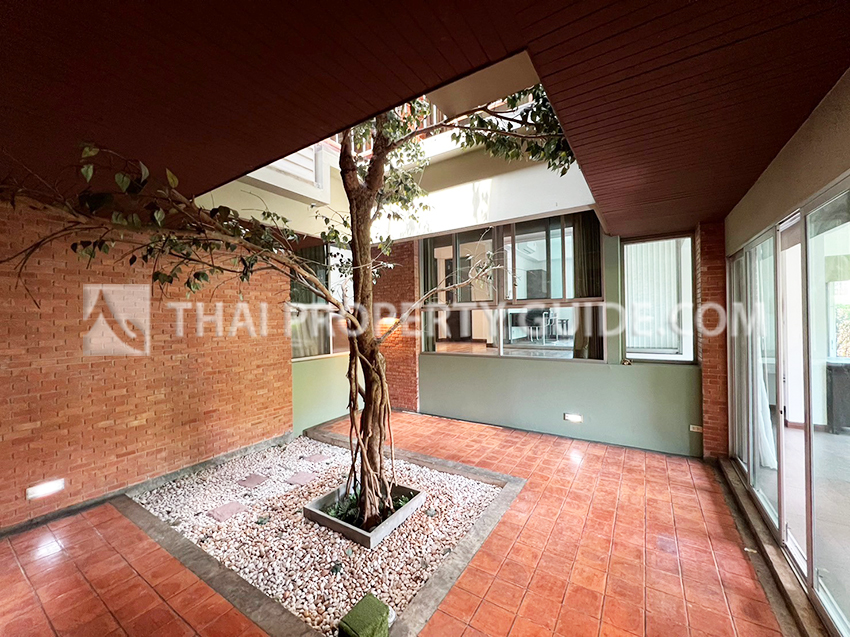 Apartment in Sukhumvit 