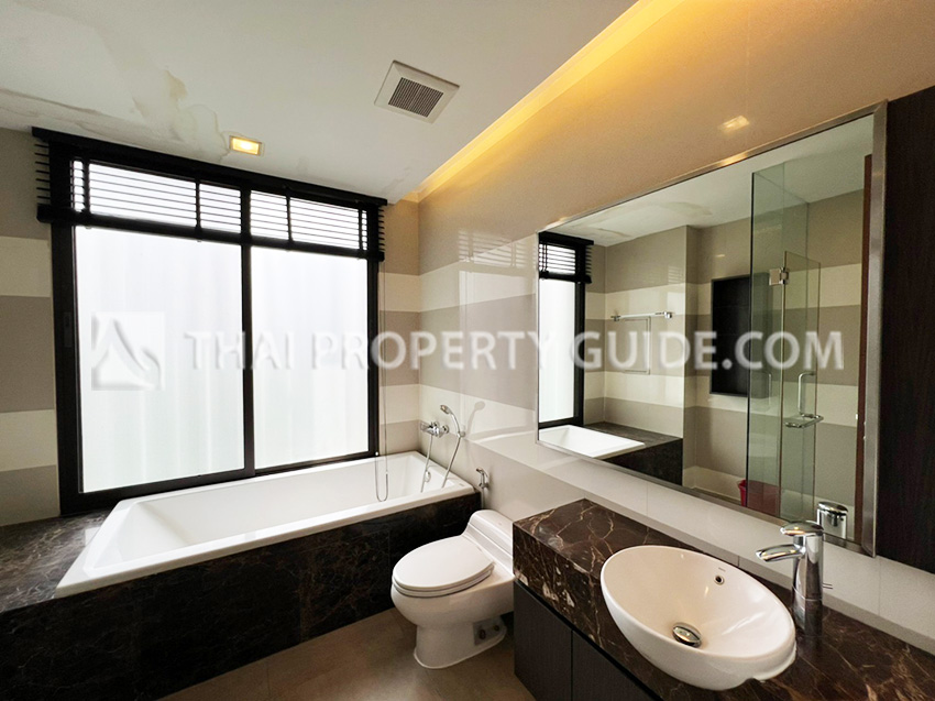 Apartment in Sukhumvit 