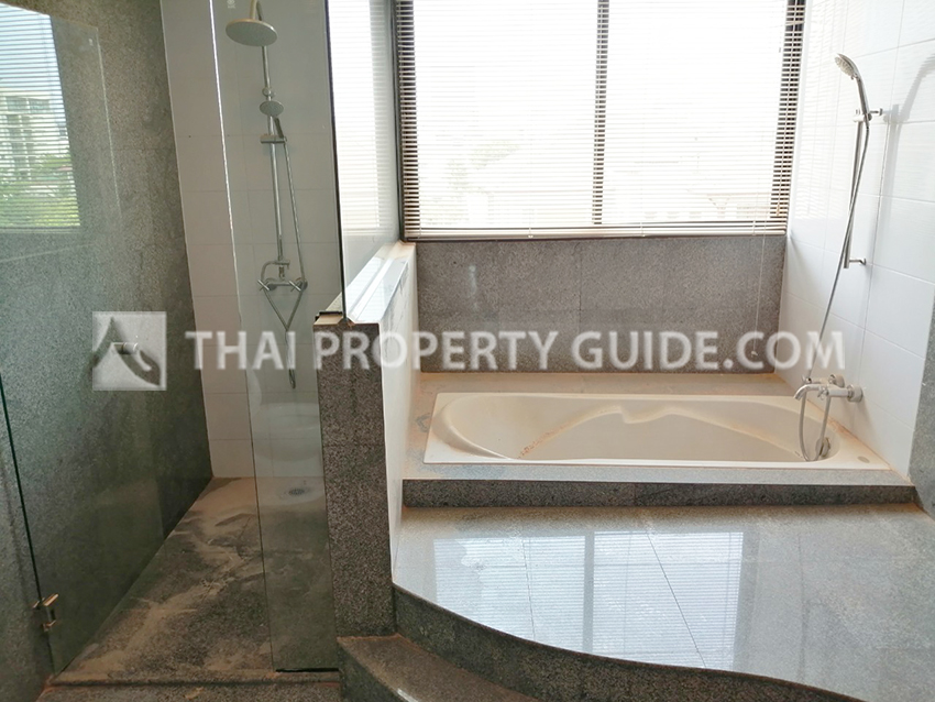 Apartment in Sukhumvit 
