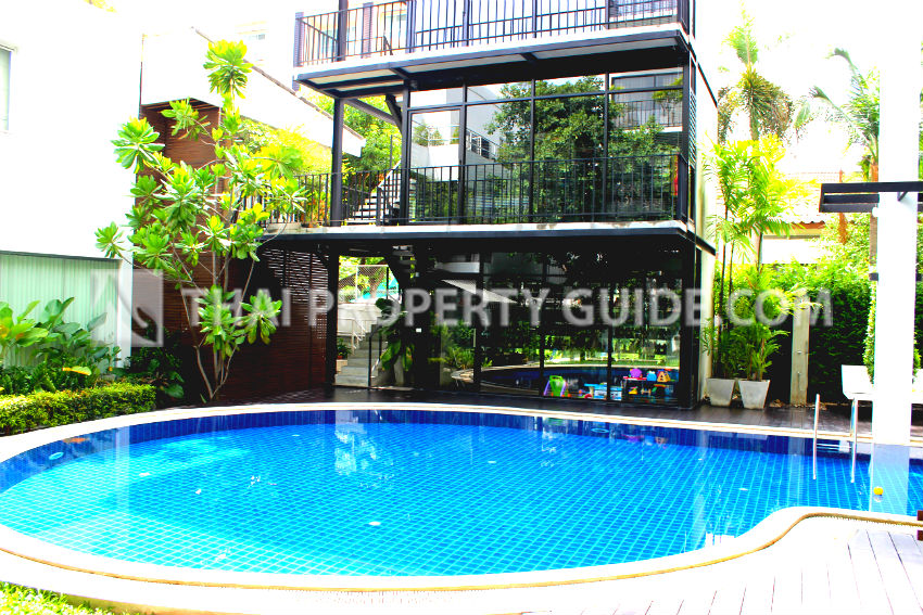 Apartment in Sukhumvit 