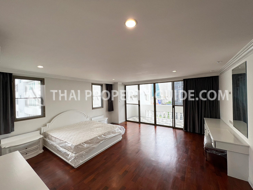 Apartment in Sukhumvit 
