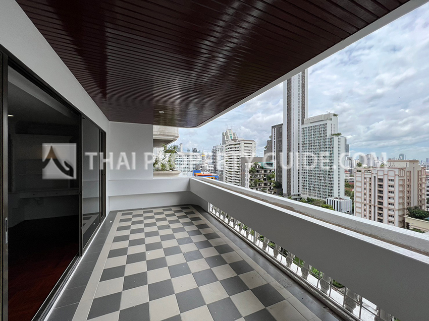 Apartment in Sukhumvit 