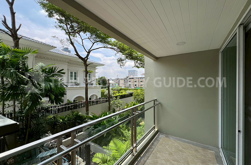 Apartment in Sukhumvit 
