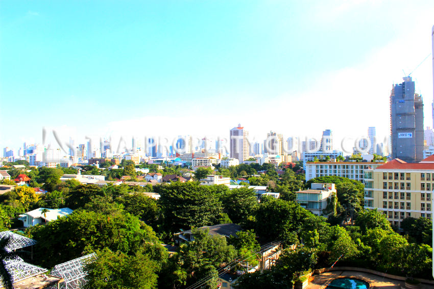 Apartment in Sukhumvit 