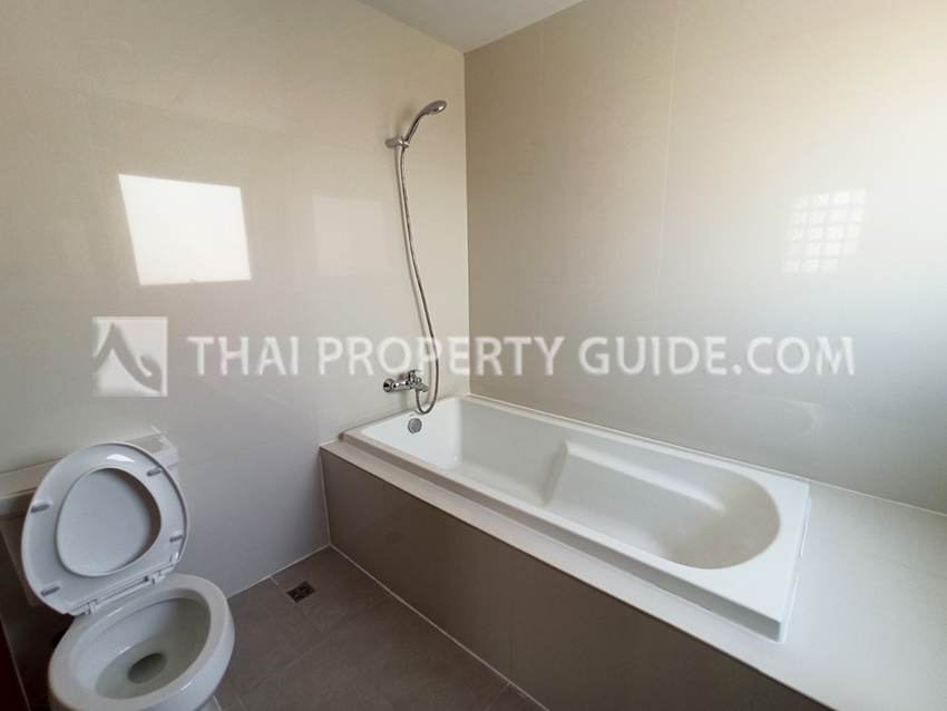 Apartment in Sukhumvit 