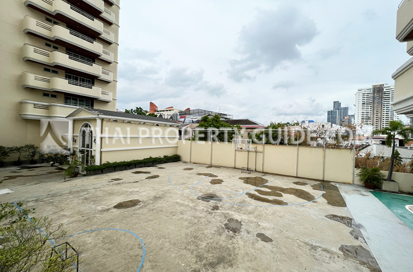 Apartment in Sukhumvit 