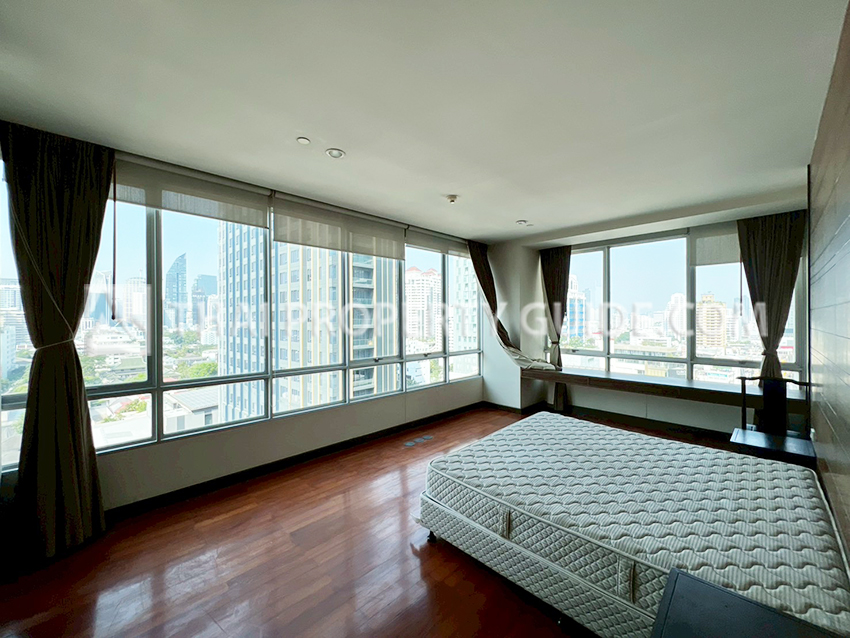 Apartment in Sukhumvit 