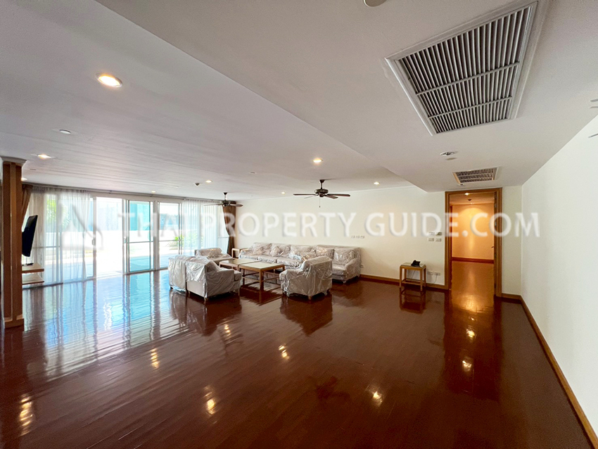 Apartment in Sukhumvit 