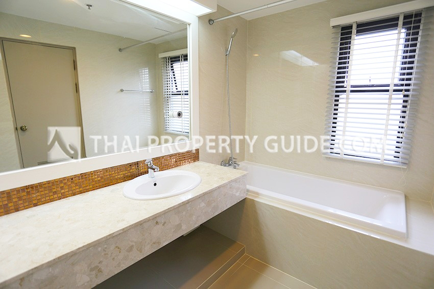 Apartment in Sukhumvit 