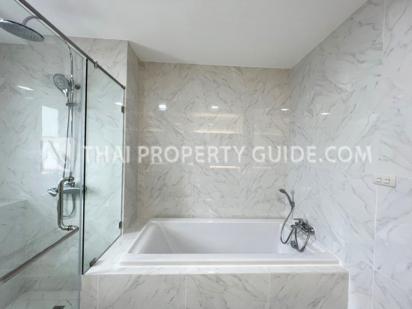 Apartment in Sukhumvit 