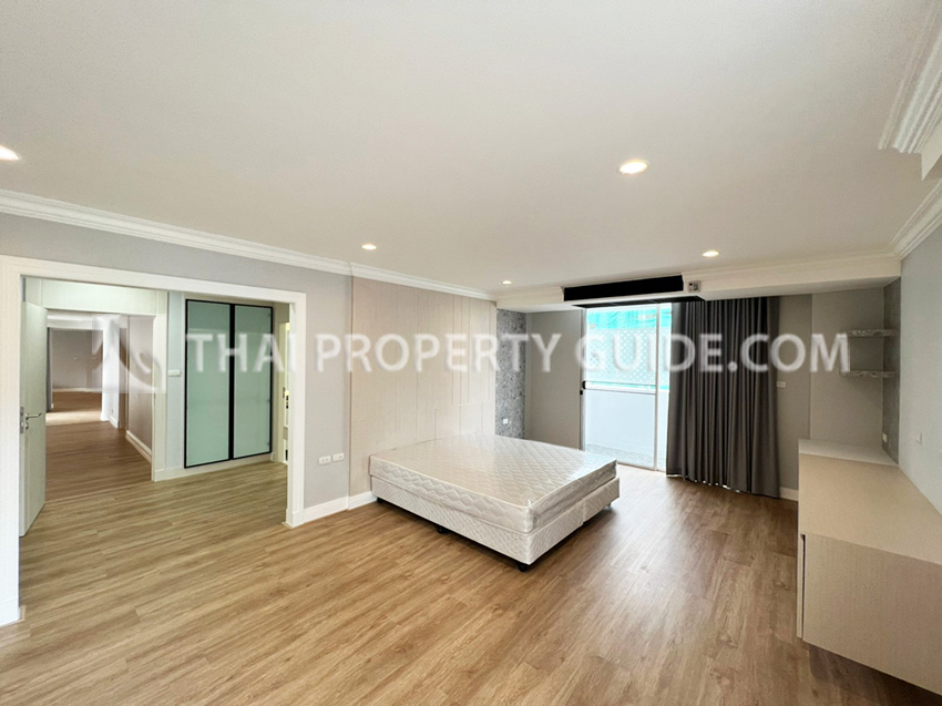 Apartment in Sukhumvit 
