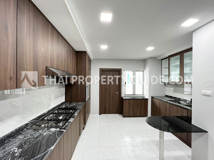 Apartment in Sukhumvit 