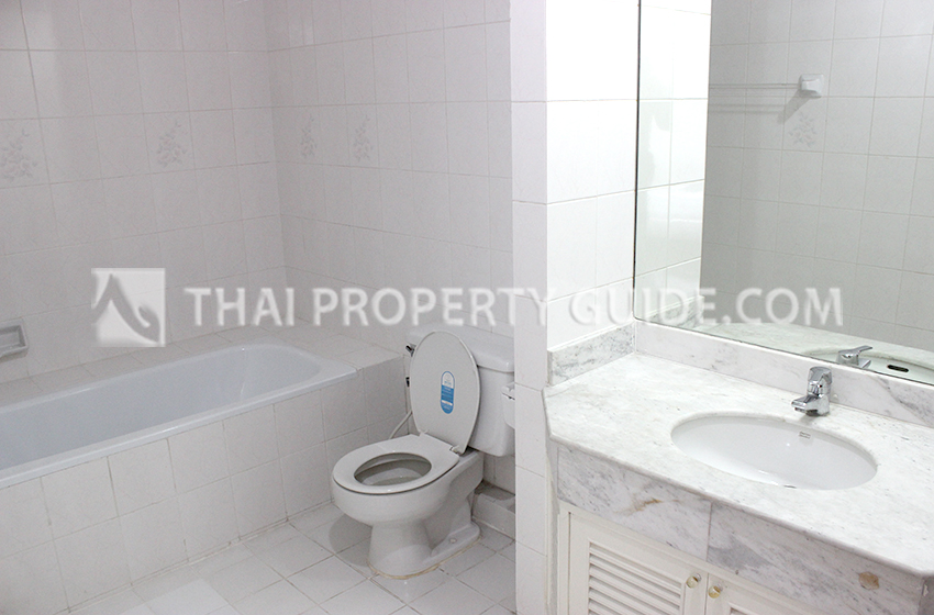 Apartment in Sukhumvit 