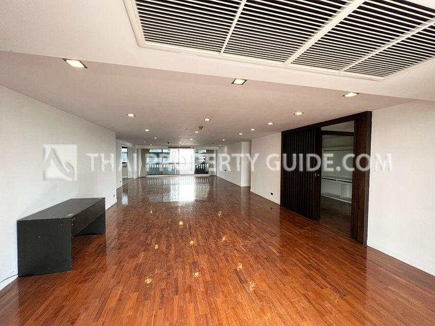 Apartment in Sukhumvit 