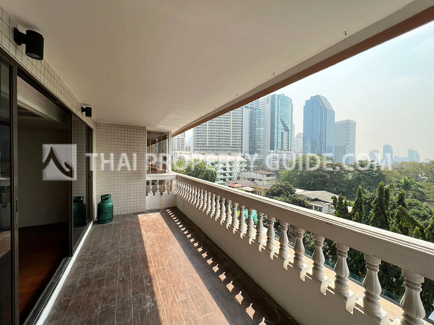 Apartment in Sukhumvit 