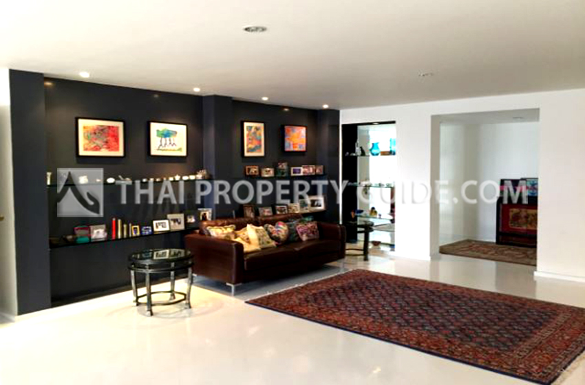 Apartment in Sukhumvit 