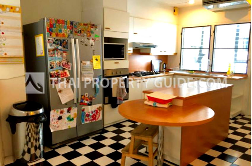 Apartment in Sukhumvit 
