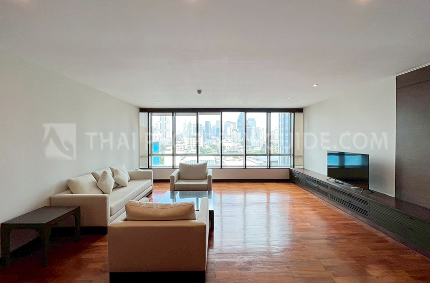 Apartment in Sukhumvit