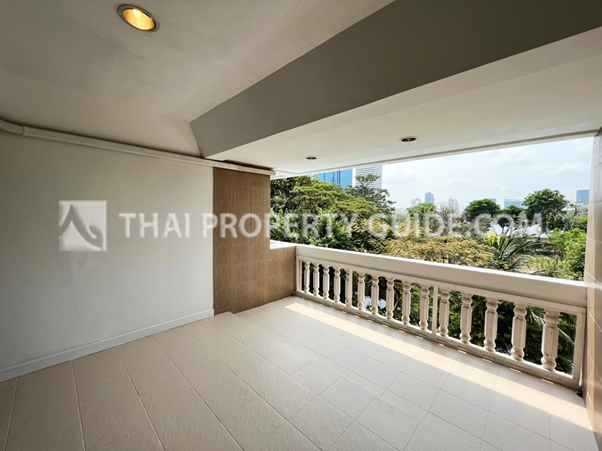 Apartment in Sukhumvit 