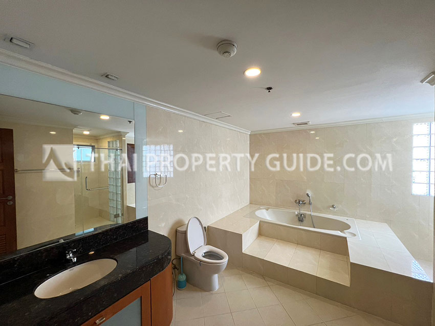 Apartment in Sukhumvit 