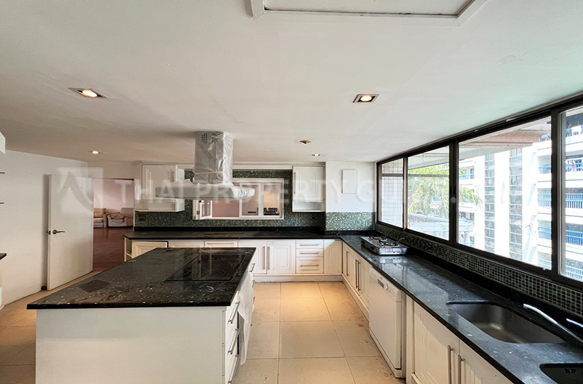 Apartment in Sukhumvit 