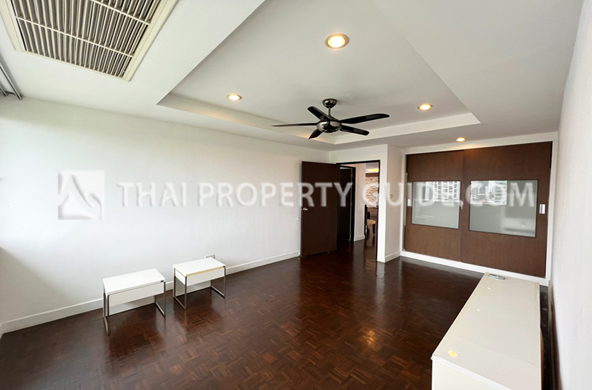 Apartment in Sukhumvit 