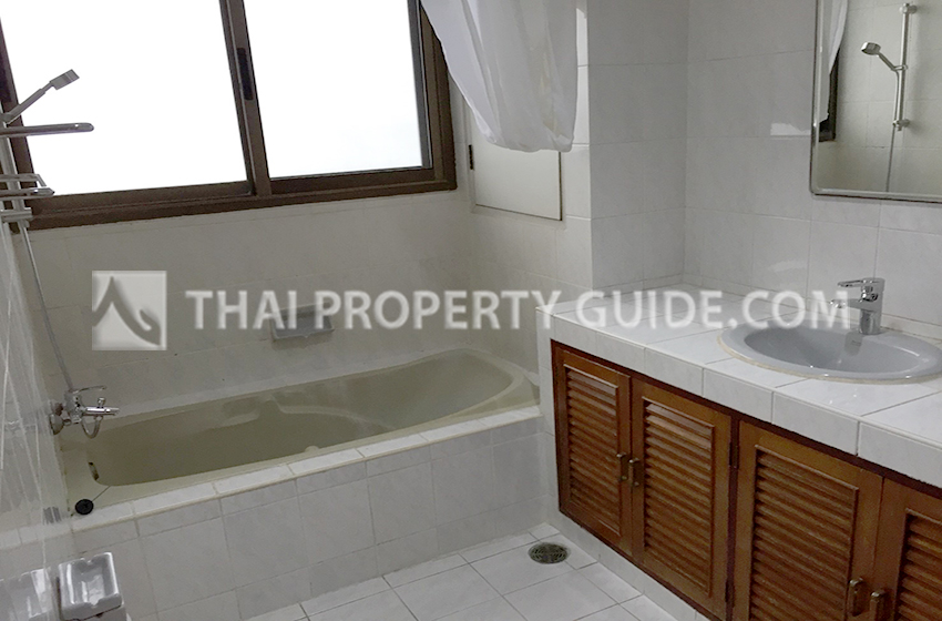 Apartment in Sukhumvit 