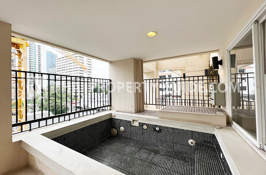 Apartment in Sukhumvit 