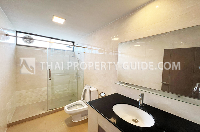 Apartment in Sukhumvit 