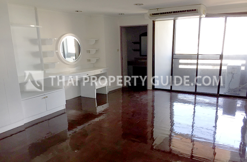 Apartment in Sukhumvit 