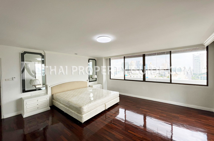 Apartment in Sukhumvit 