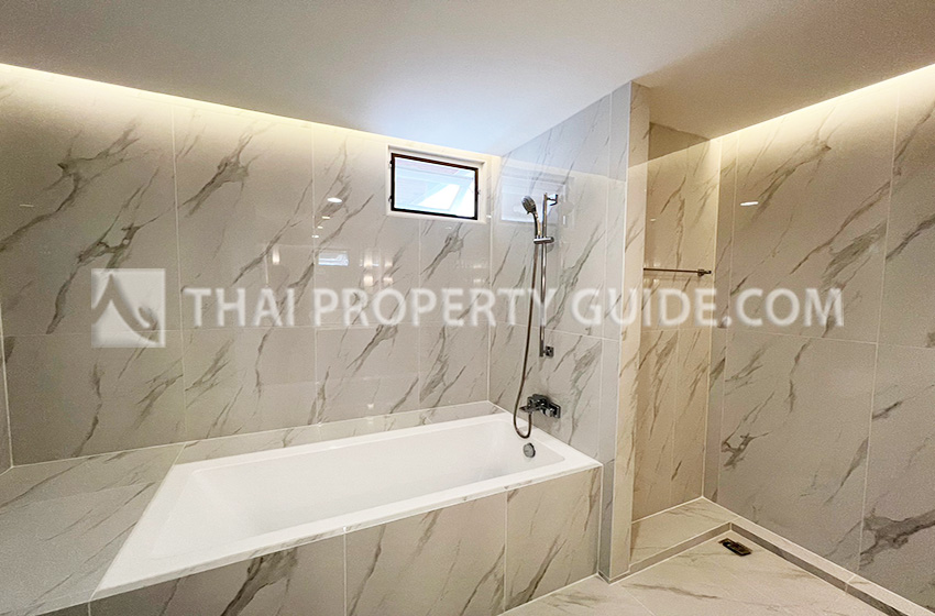 Apartment in Sukhumvit 