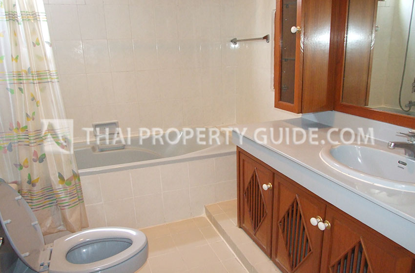 Apartment in Sukhumvit 