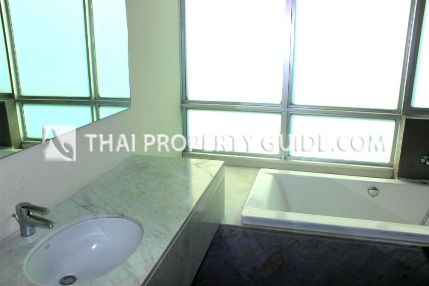 Apartment in Sukhumvit 