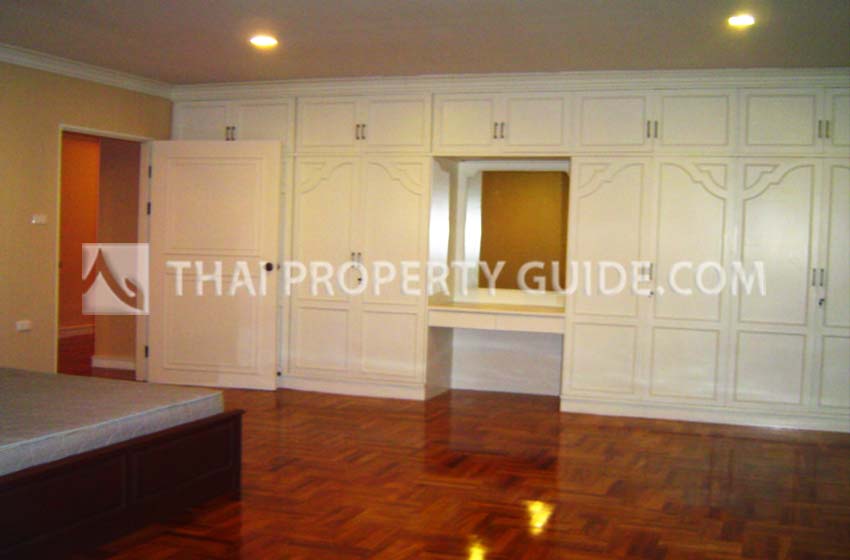 Apartment in Sukhumvit 
