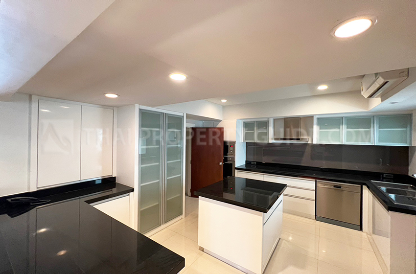 Apartment in Sukhumvit 