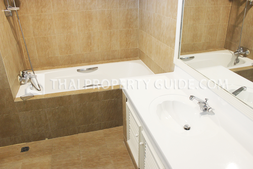 Apartment in Sukhumvit 