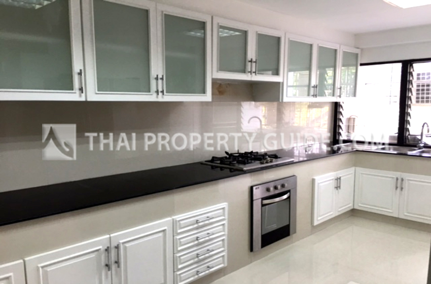 Apartment in Sukhumvit 