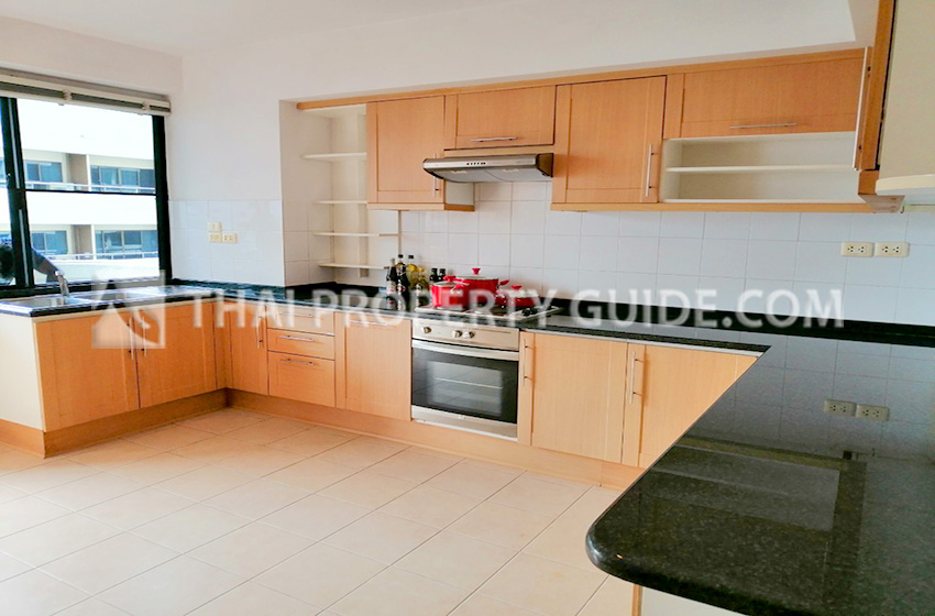 Apartment in Sukhumvit 