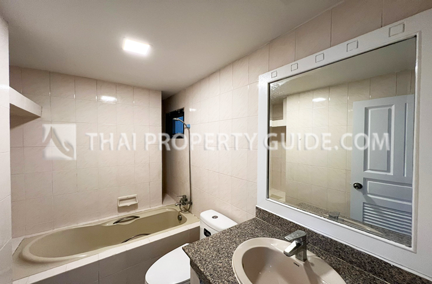 Apartment in Sukhumvit 