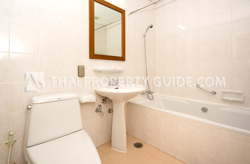 Apartment in Sukhumvit 