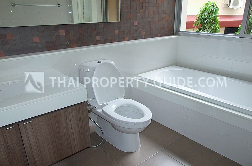 Apartment in Sukhumvit 