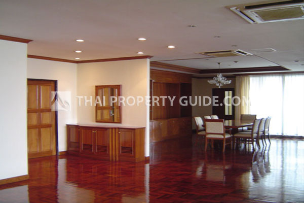 Apartment in Sukhumvit 