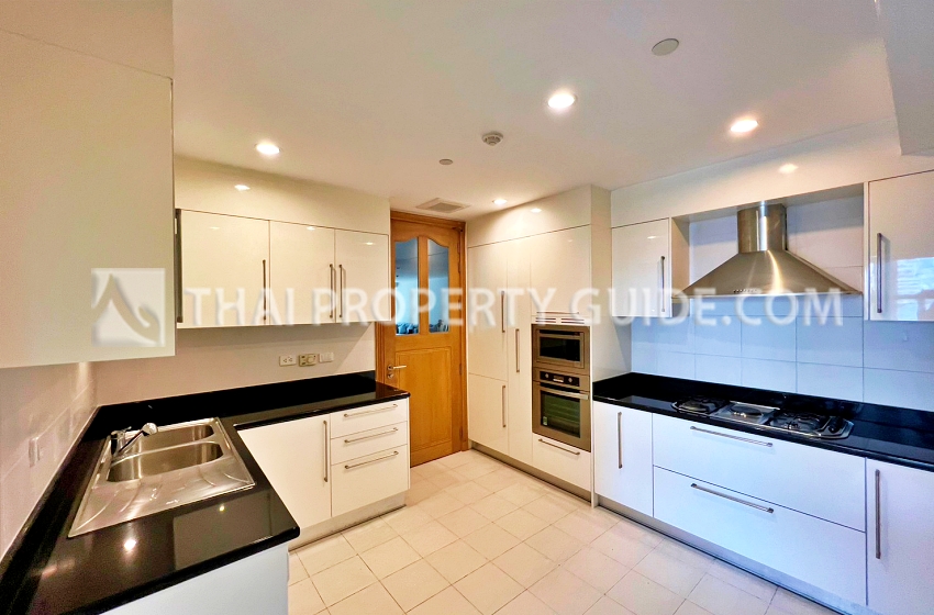 Apartment in Sukhumvit 