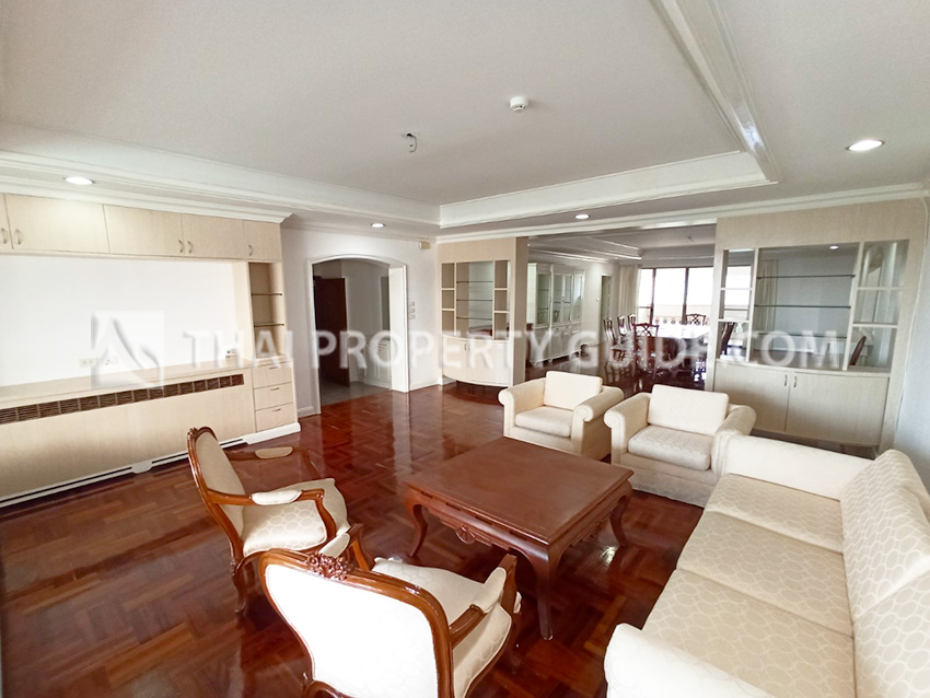Apartment in Sukhumvit