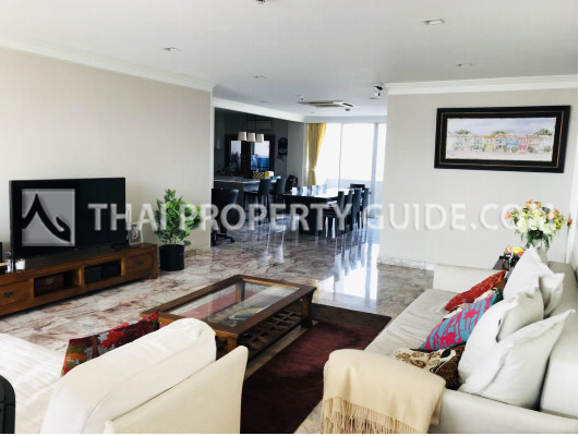 Apartment in Sukhumvit 