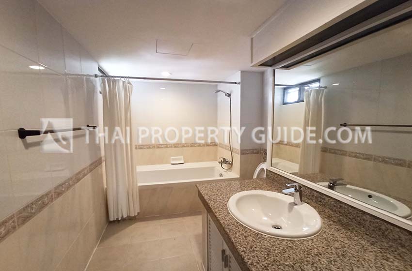 Apartment in Sukhumvit 